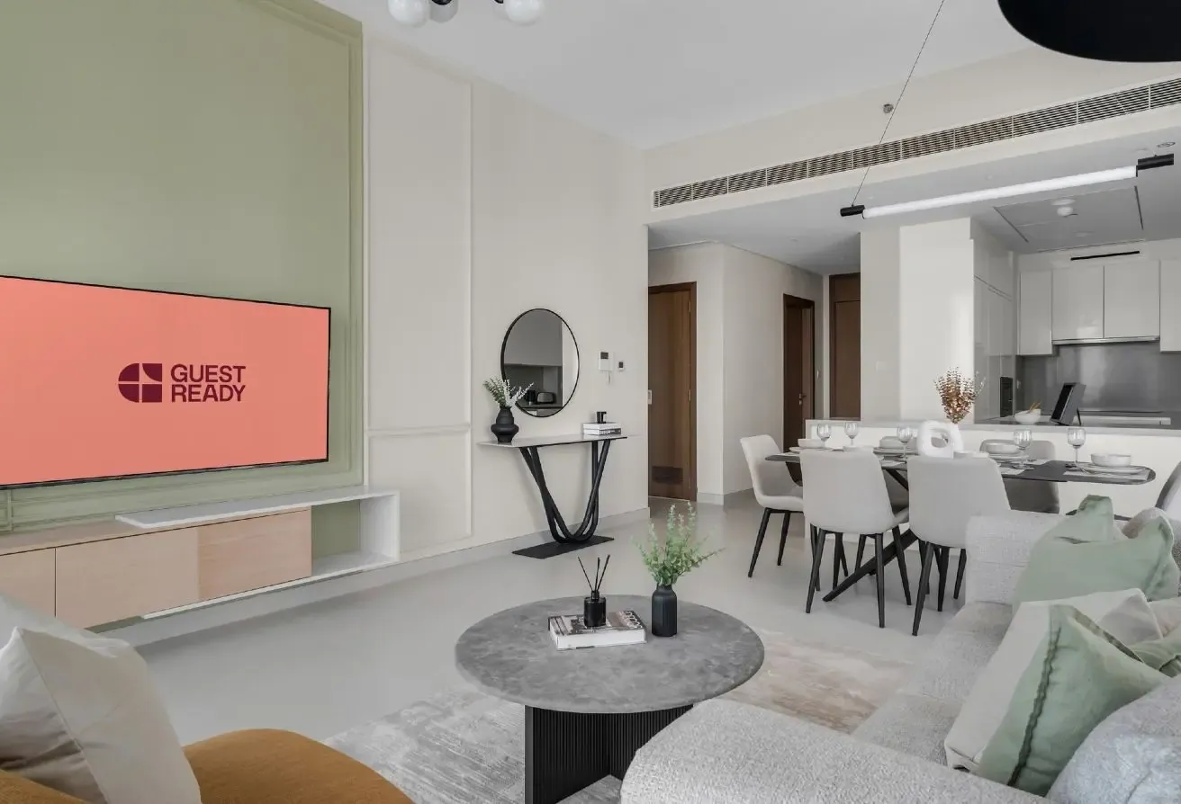 GuestReady - Canal & City Views | 2BR + Study