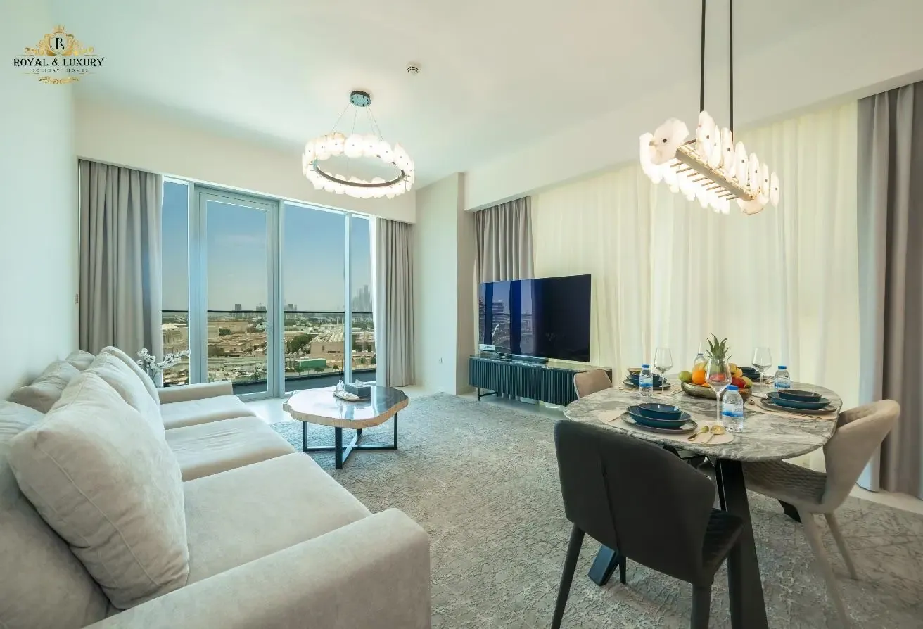 Luxury 2BR with Waterfront View | All Inclusive