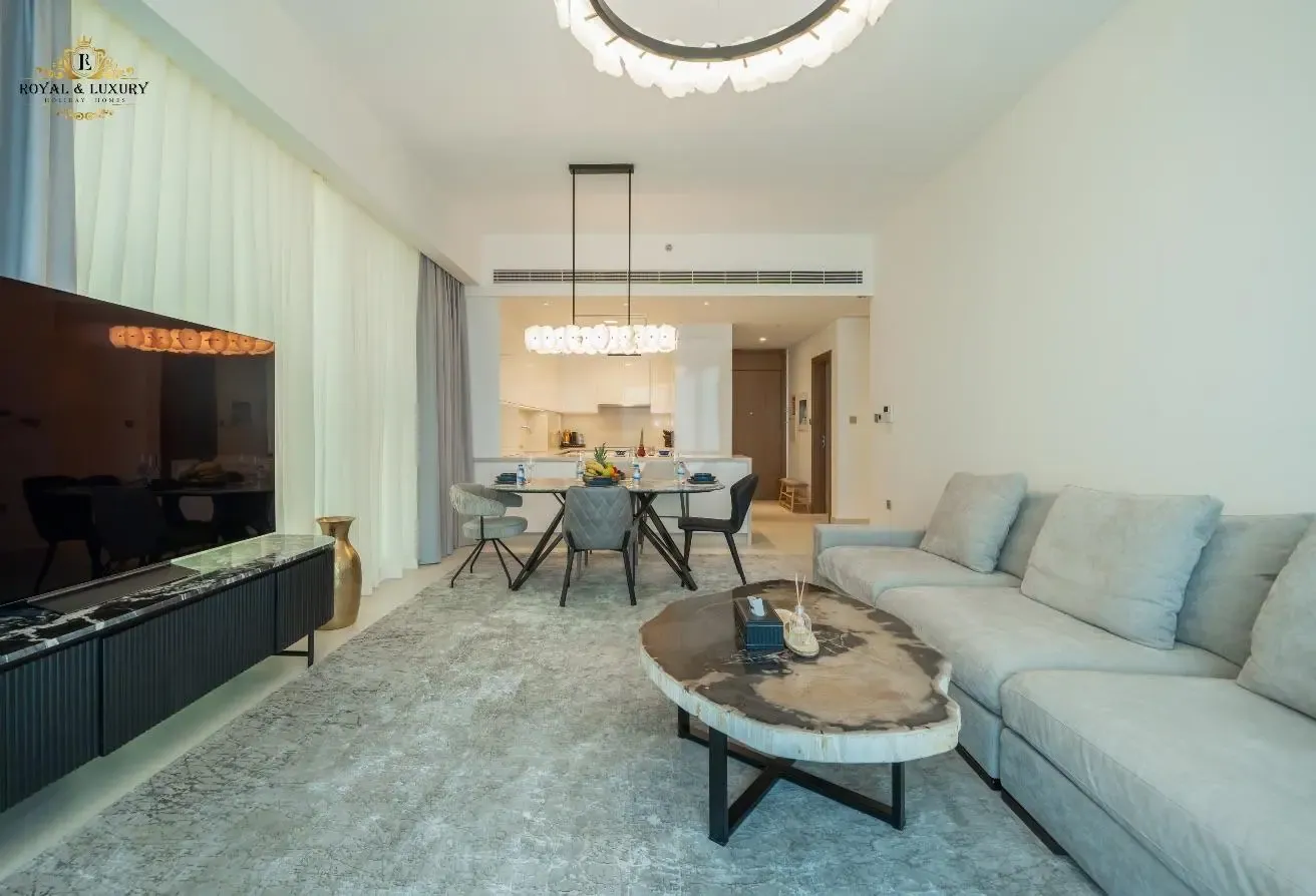 Luxury 2BR with Waterfront View | All Inclusive