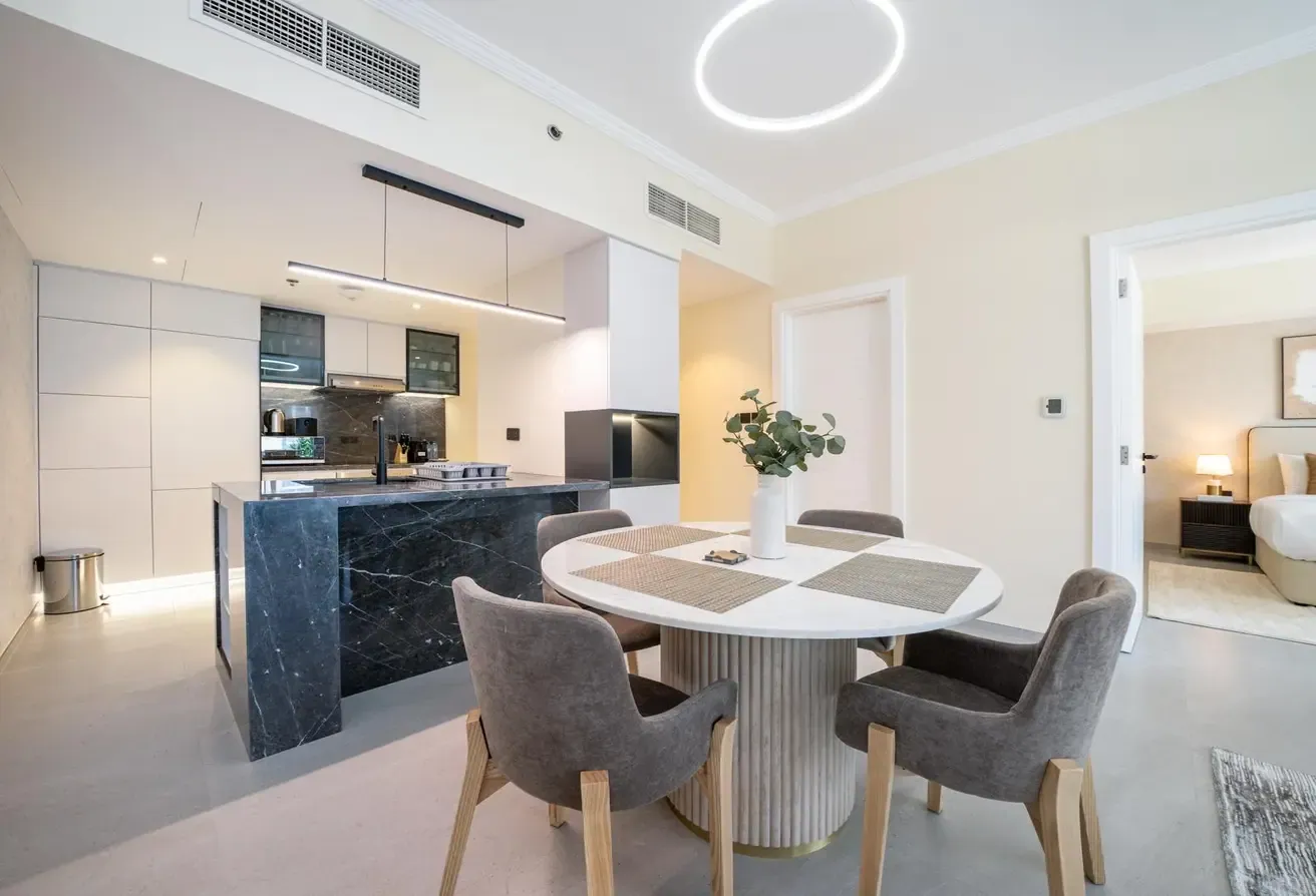UPGRADED 1BR MARINA|ALL BILL INCL|  AVAILABLE NOW