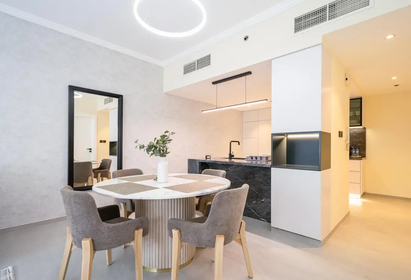 UPGRADED 1BR MARINA|ALL BILL INCL|  AVAILABLE NOW