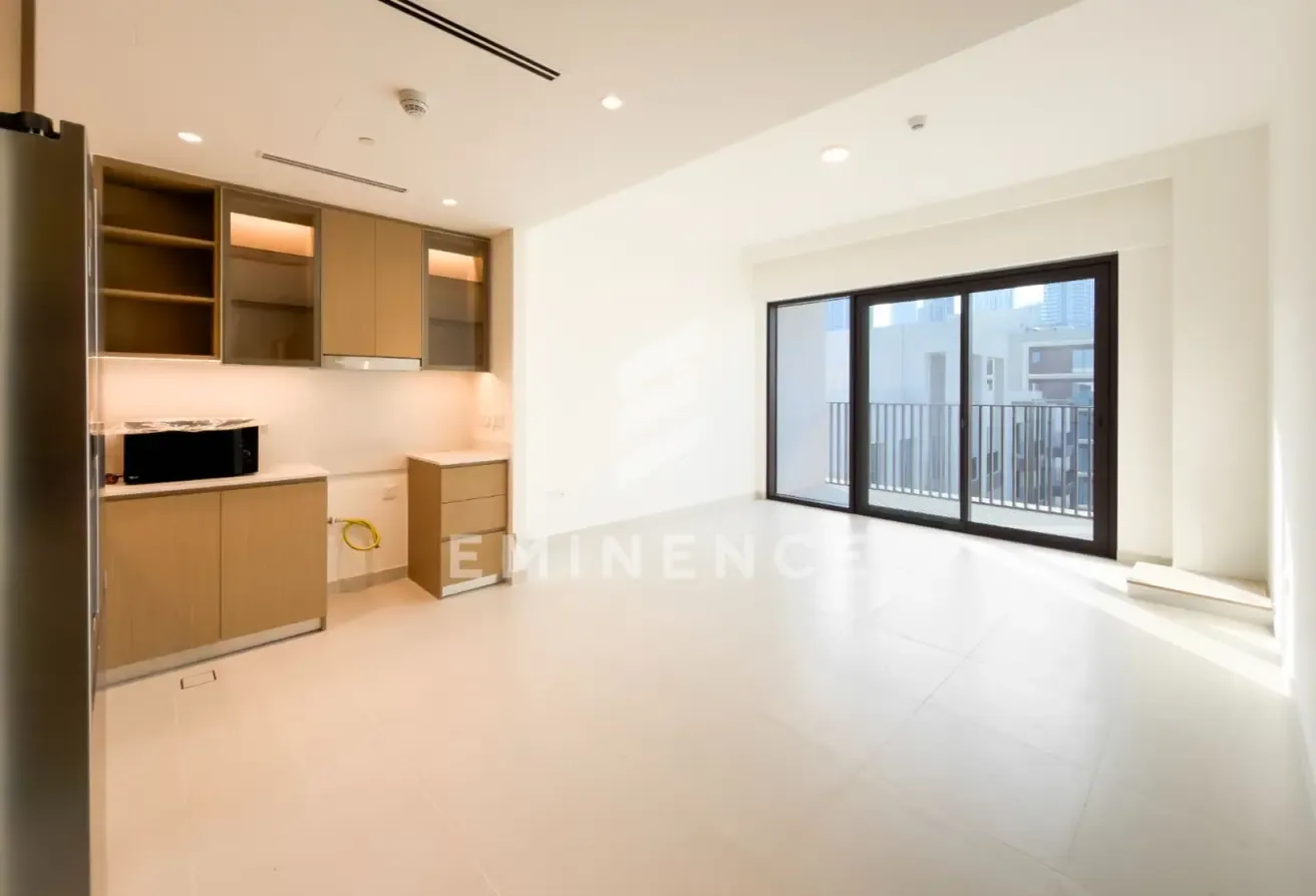 Top Floor | Beach Access | Low Rise 2BR