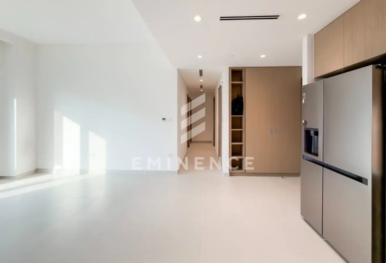 Top Floor | Beach Access | Low Rise 2BR