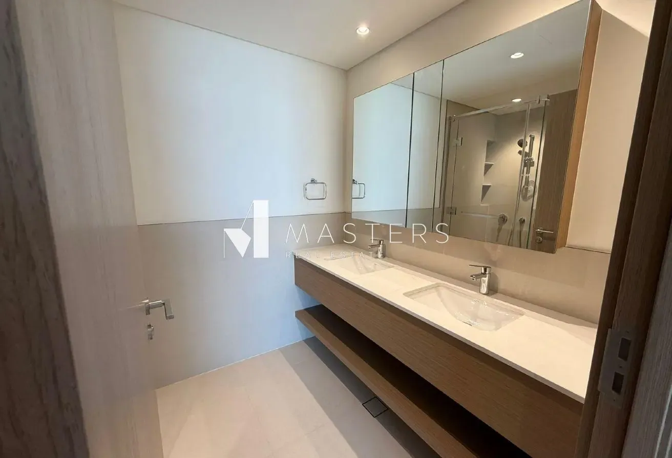 Spacious 2BR | Ready to Move-in | Prime Location
