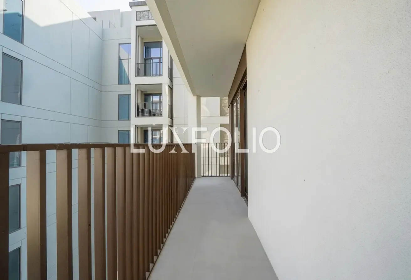 Large Layout | Brand New | Flexible Cheques