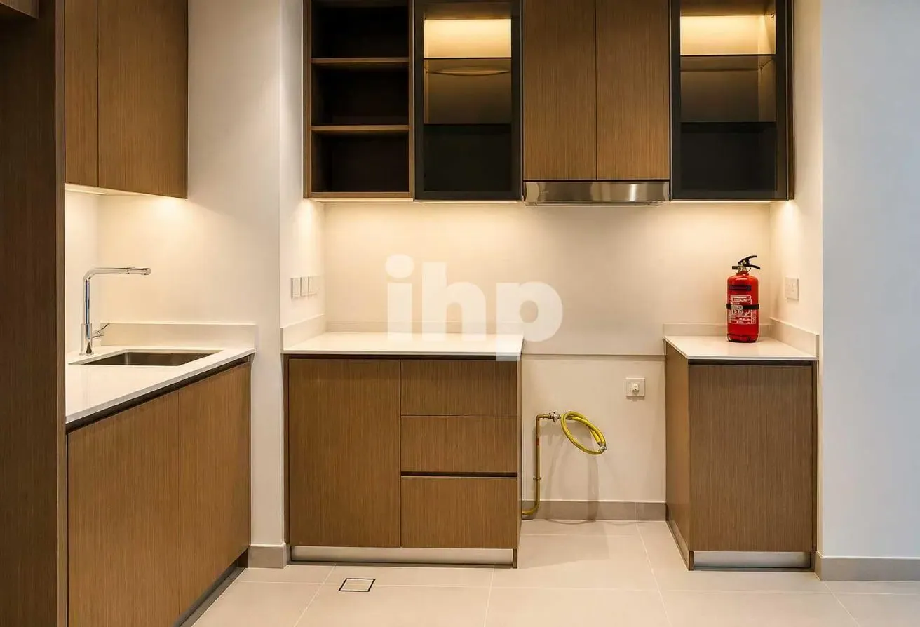 Brand New | Spacious | Creek Beach living | Vacant