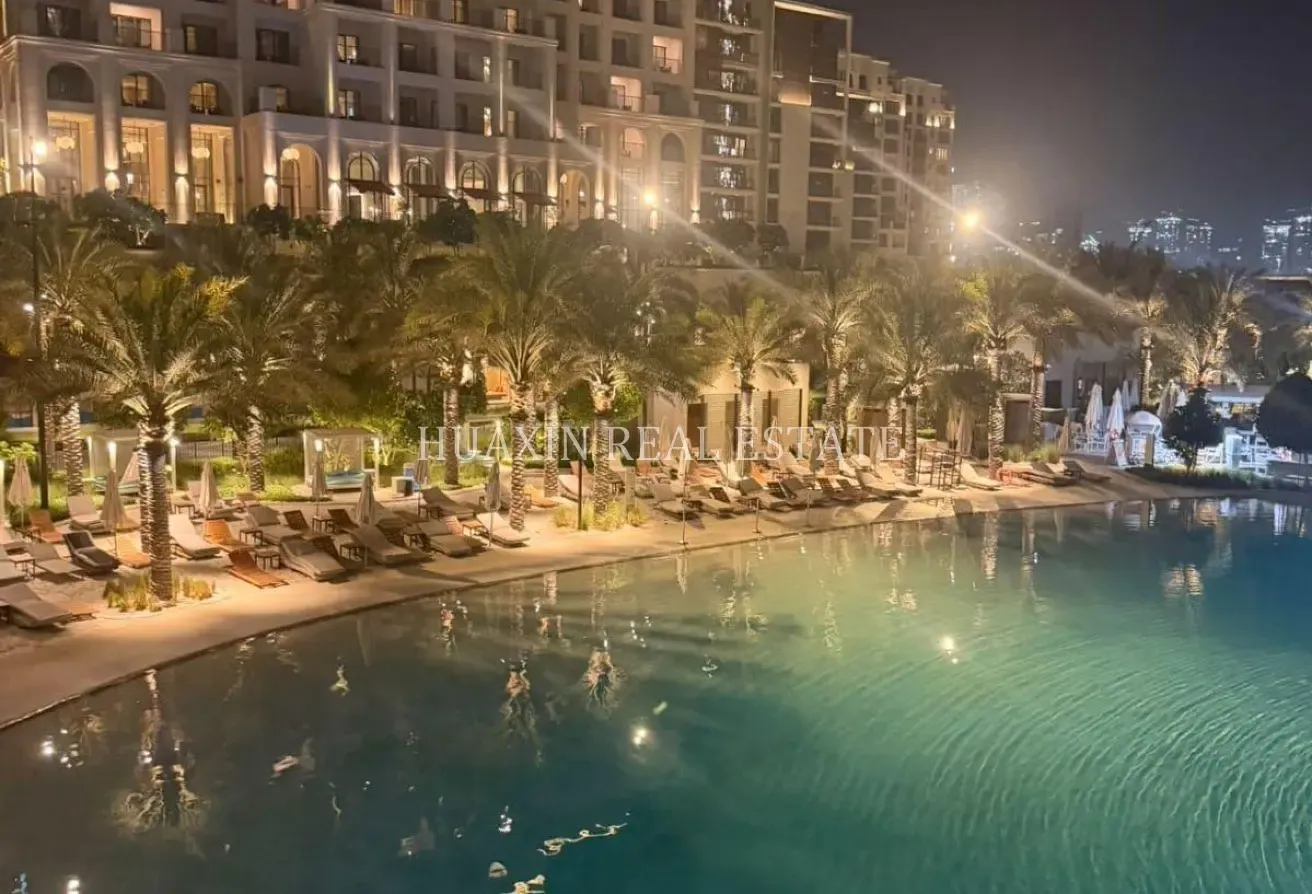 Beach Access| Brand New | Low Floor
