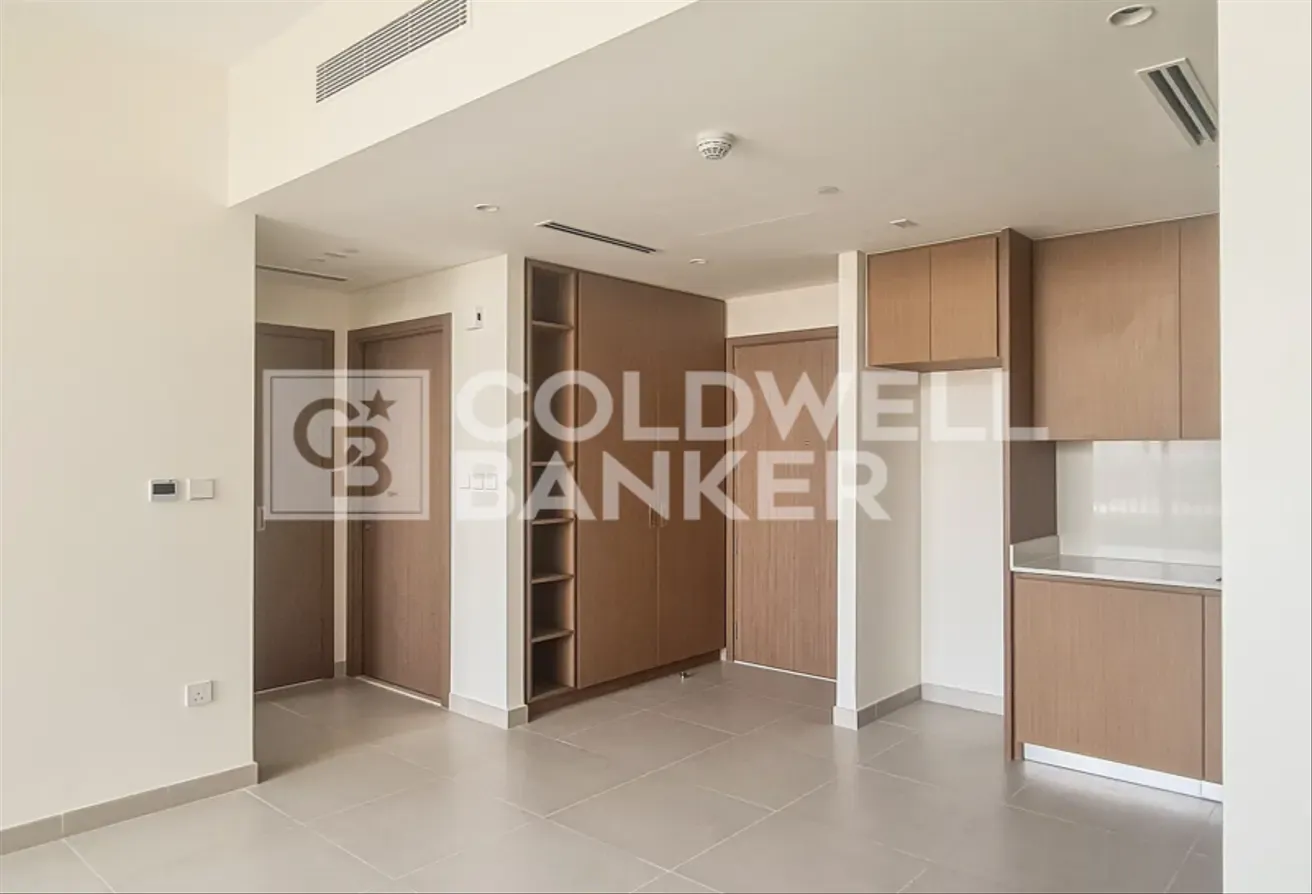 Creek Beach | G Floor | 4 Cheques | 2026 Handover