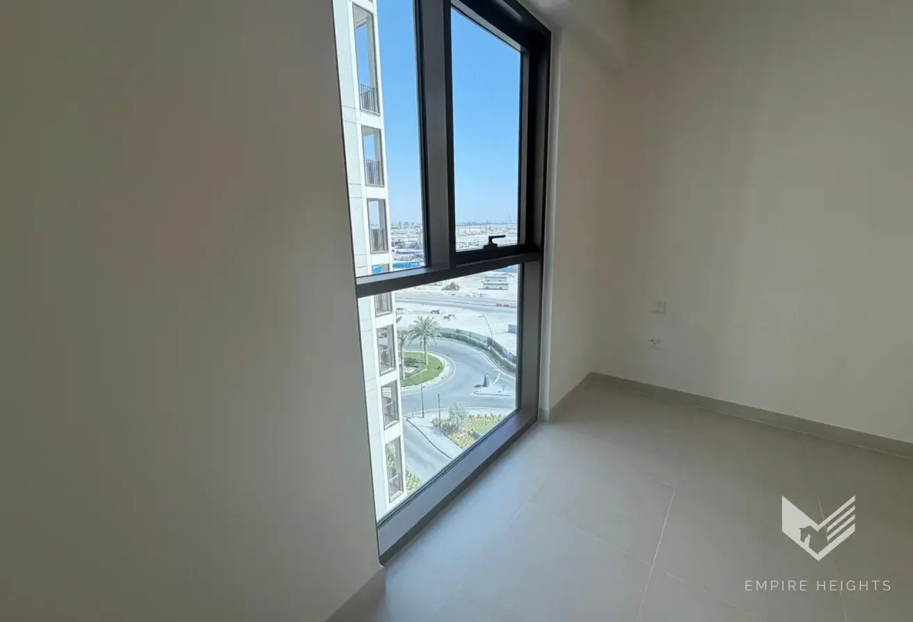 Unfurnished | Vacant | Community View