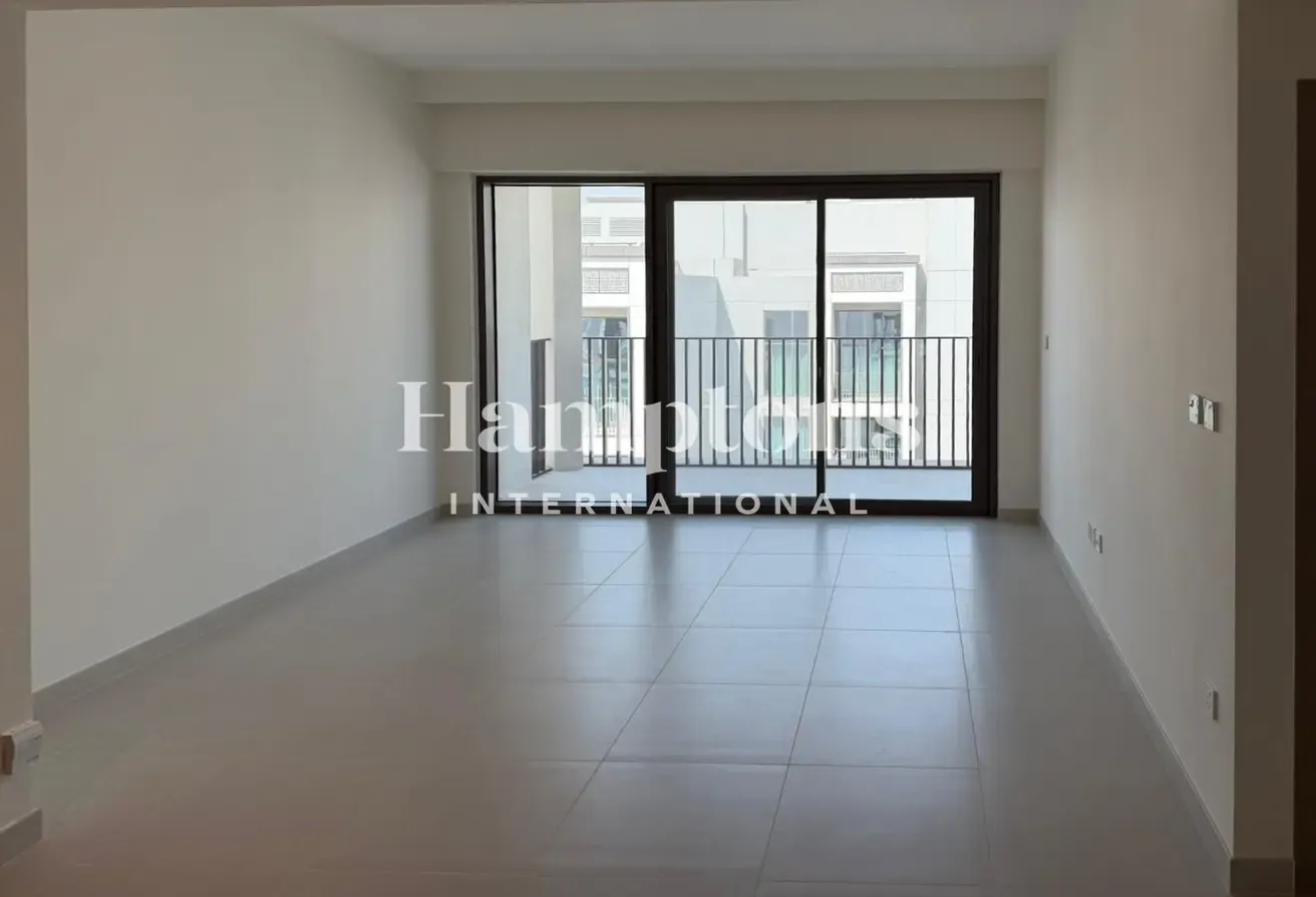 High Floor | Unfurnished | Newly Handed Over