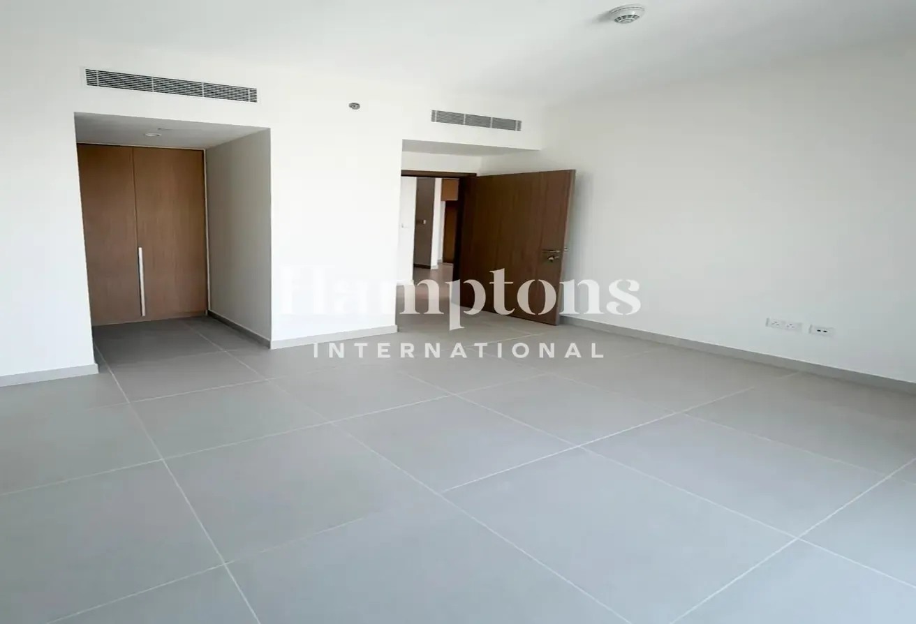 High Floor | Unfurnished | Newly Handed Over