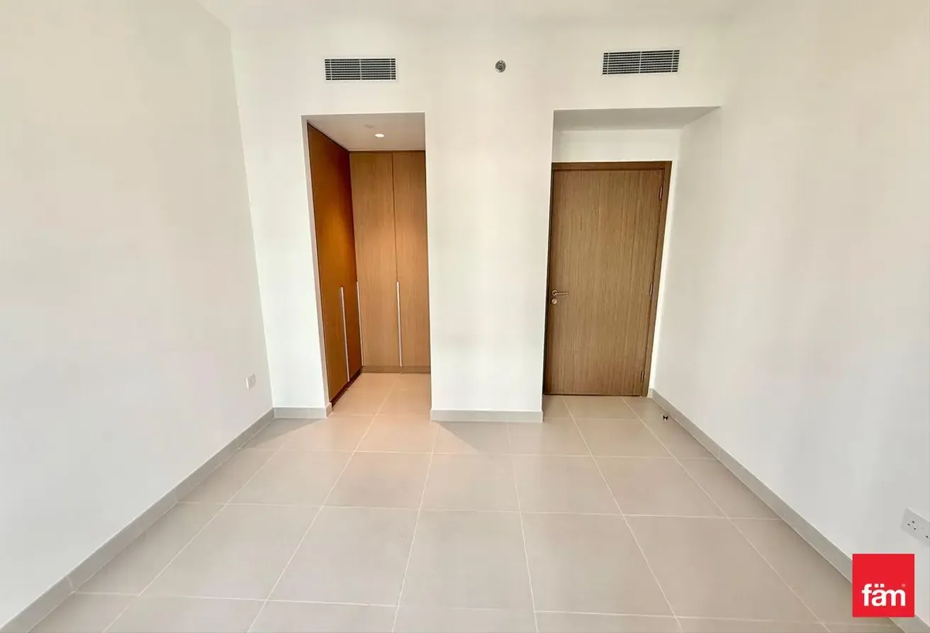 Brand new | Beach Access | Ready to move