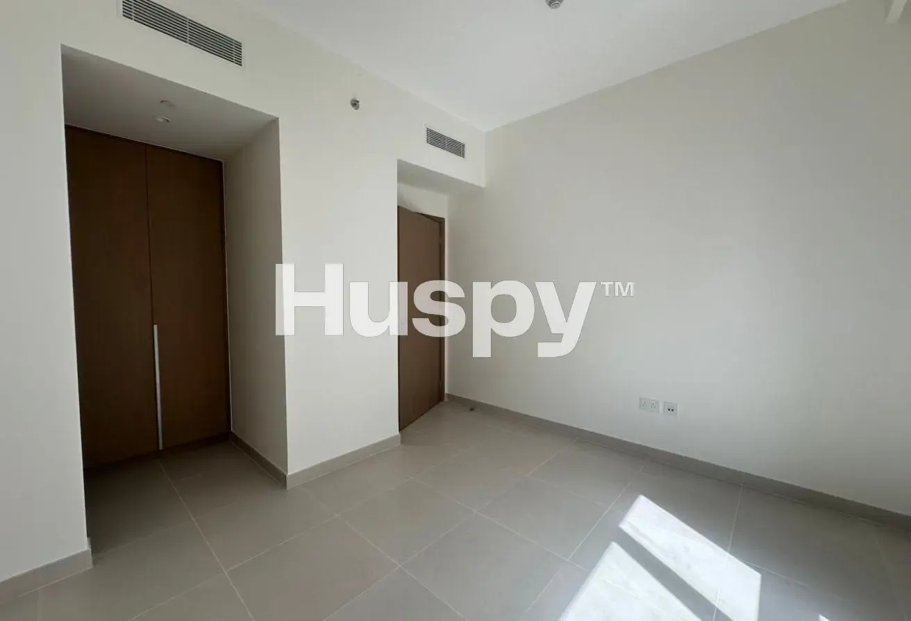 Vacant | Beach Access | High Floor