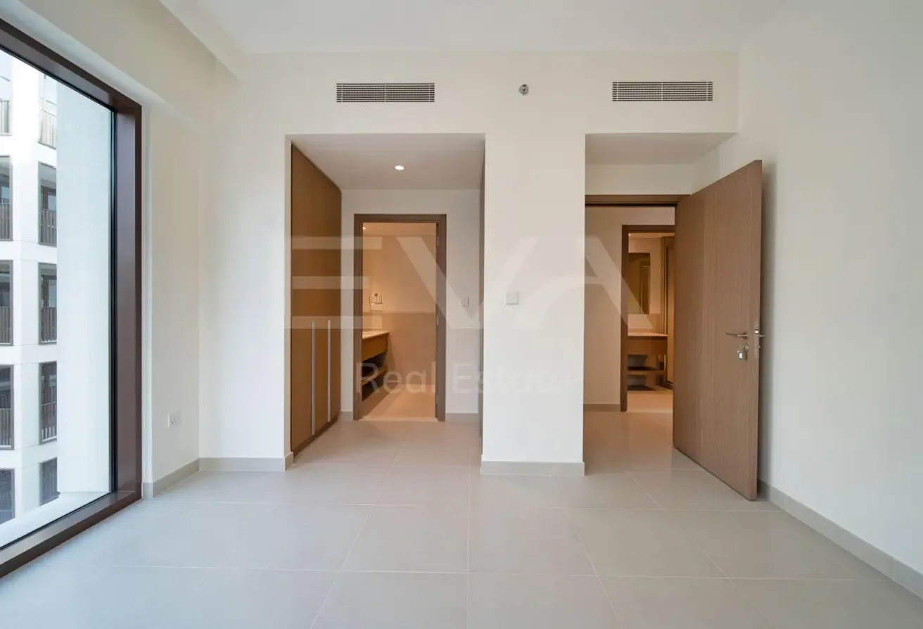 COMMUNITY VIEW | VACANT AND READY | UNFURNISHED