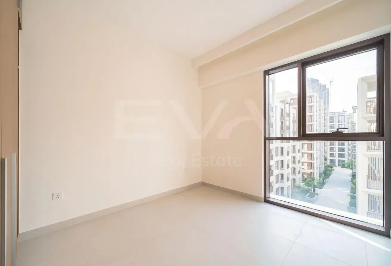 COMMUNITY VIEW | VACANT AND READY | UNFURNISHED