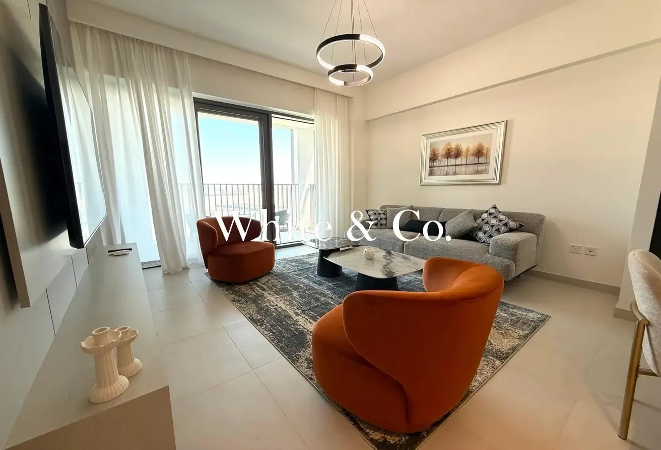 Fully Upgraded | Stunning Interior | 2 Bed