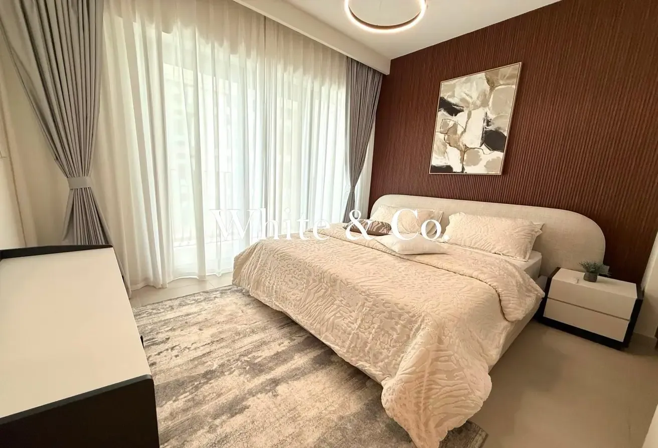 Fully Upgraded | Stunning Interior | 2 Bed