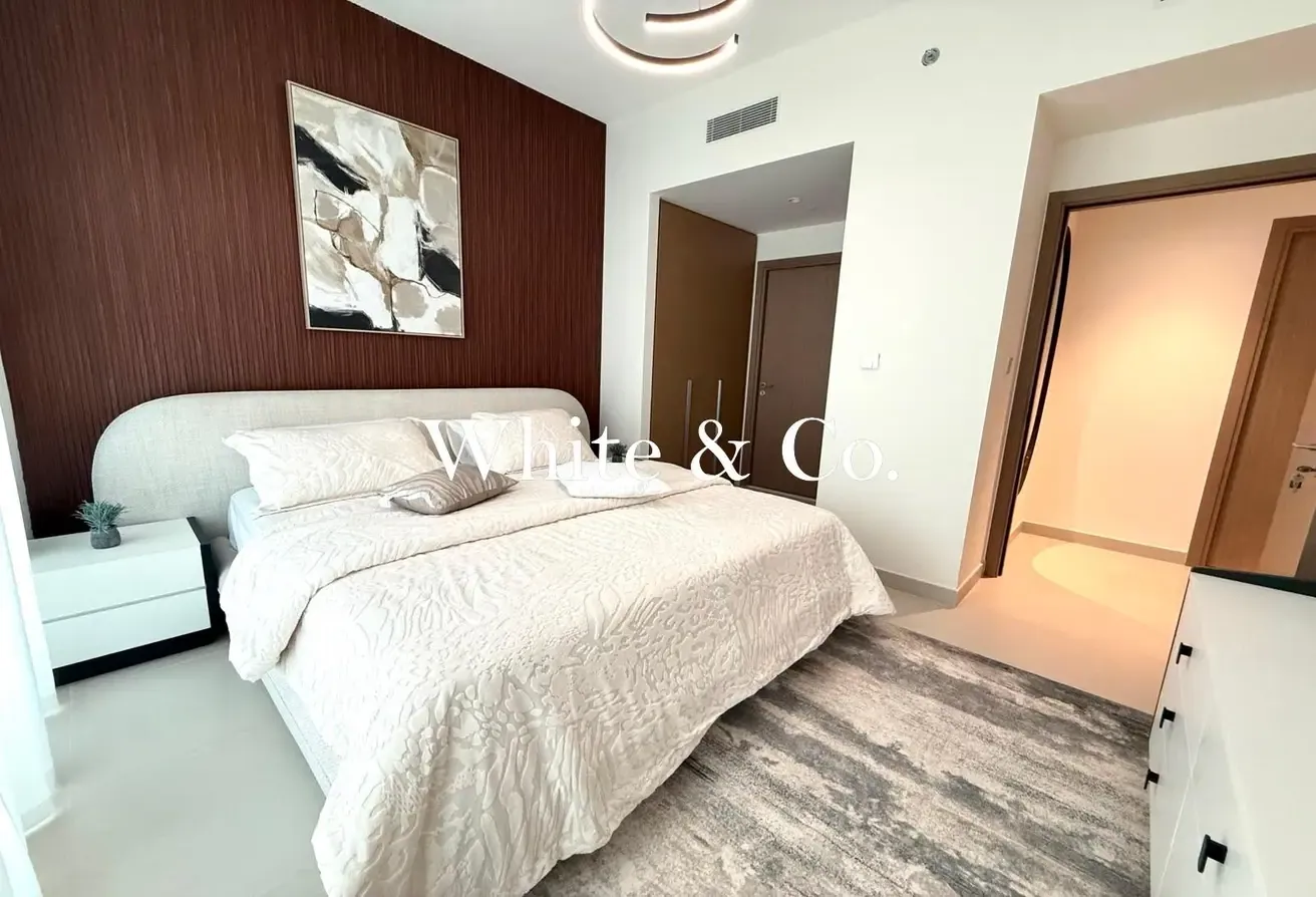 Fully Upgraded | Stunning Interior | 2 Bed