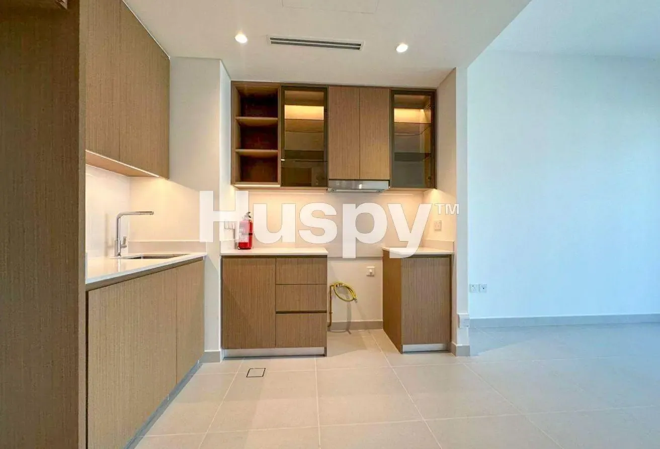 12 Cheques | Brand New | Highest Floor