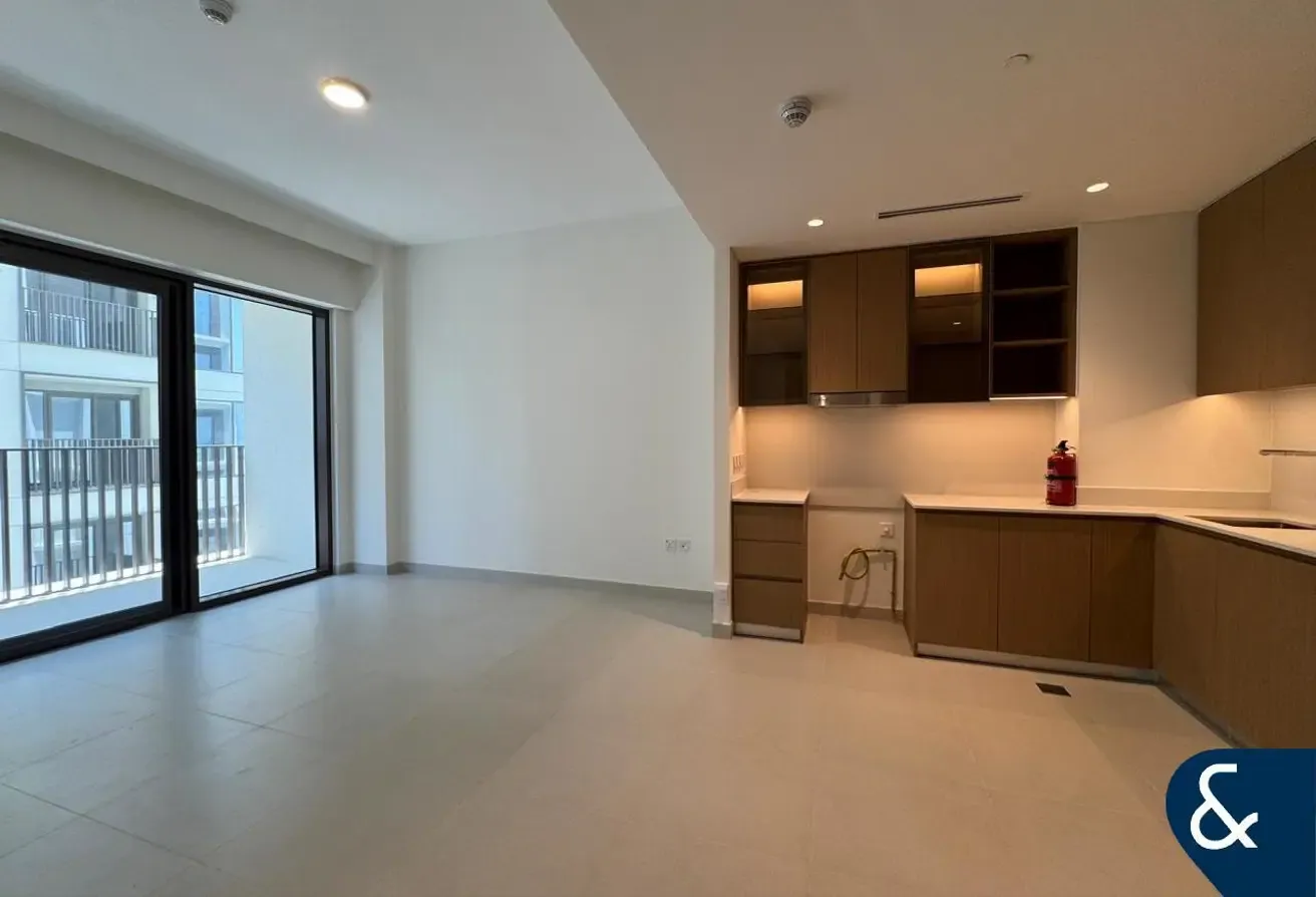 1 Bedroom | Unfurnished | Vacant
