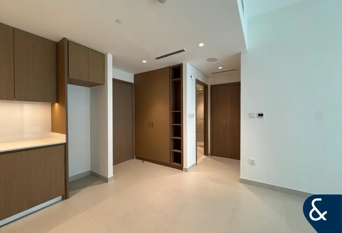1 Bedroom | Unfurnished | Vacant