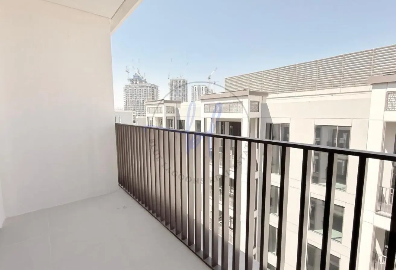 Spacious and Modern Vibe| Brand New| Ready Move In