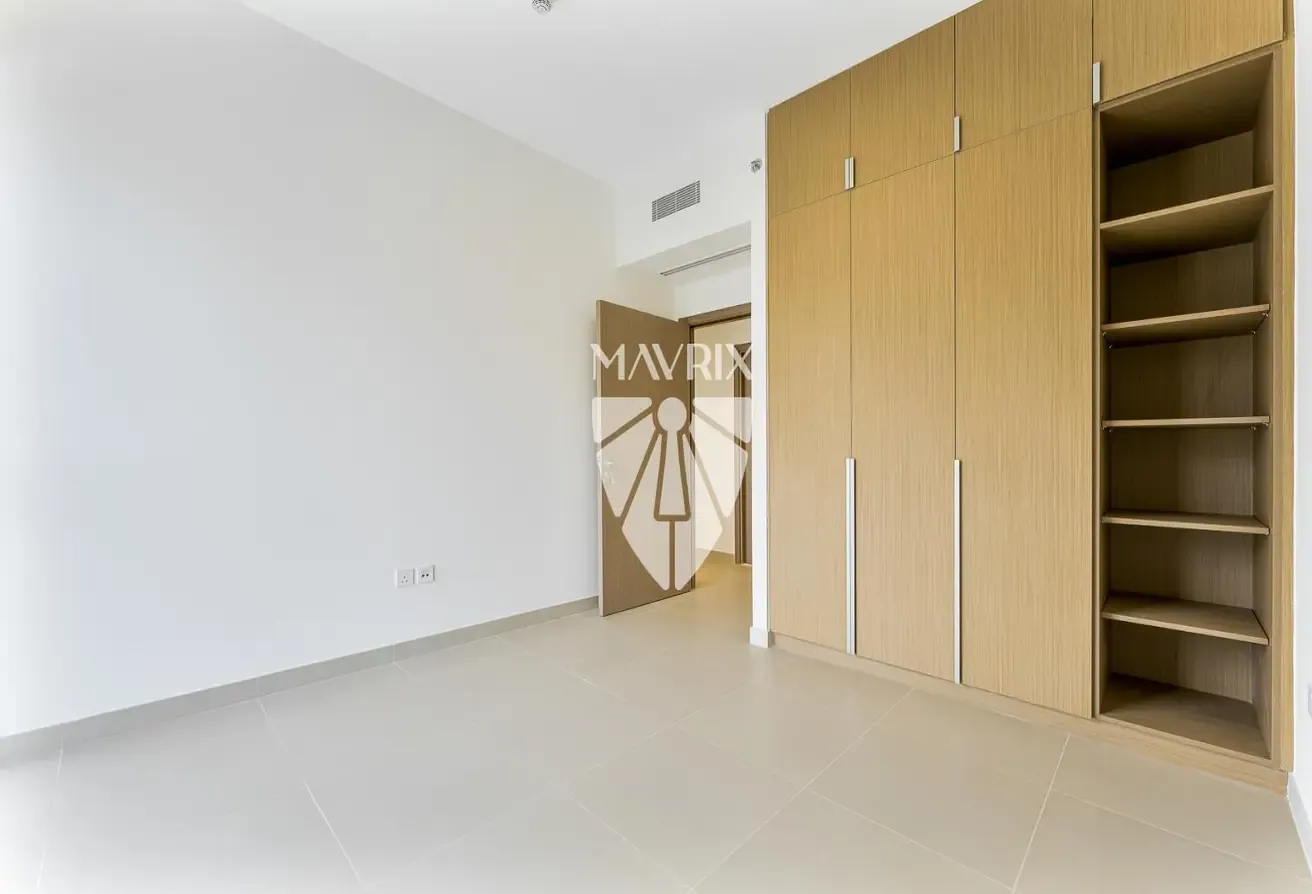 Cosy | Community Views | Vacant | Move In Ready