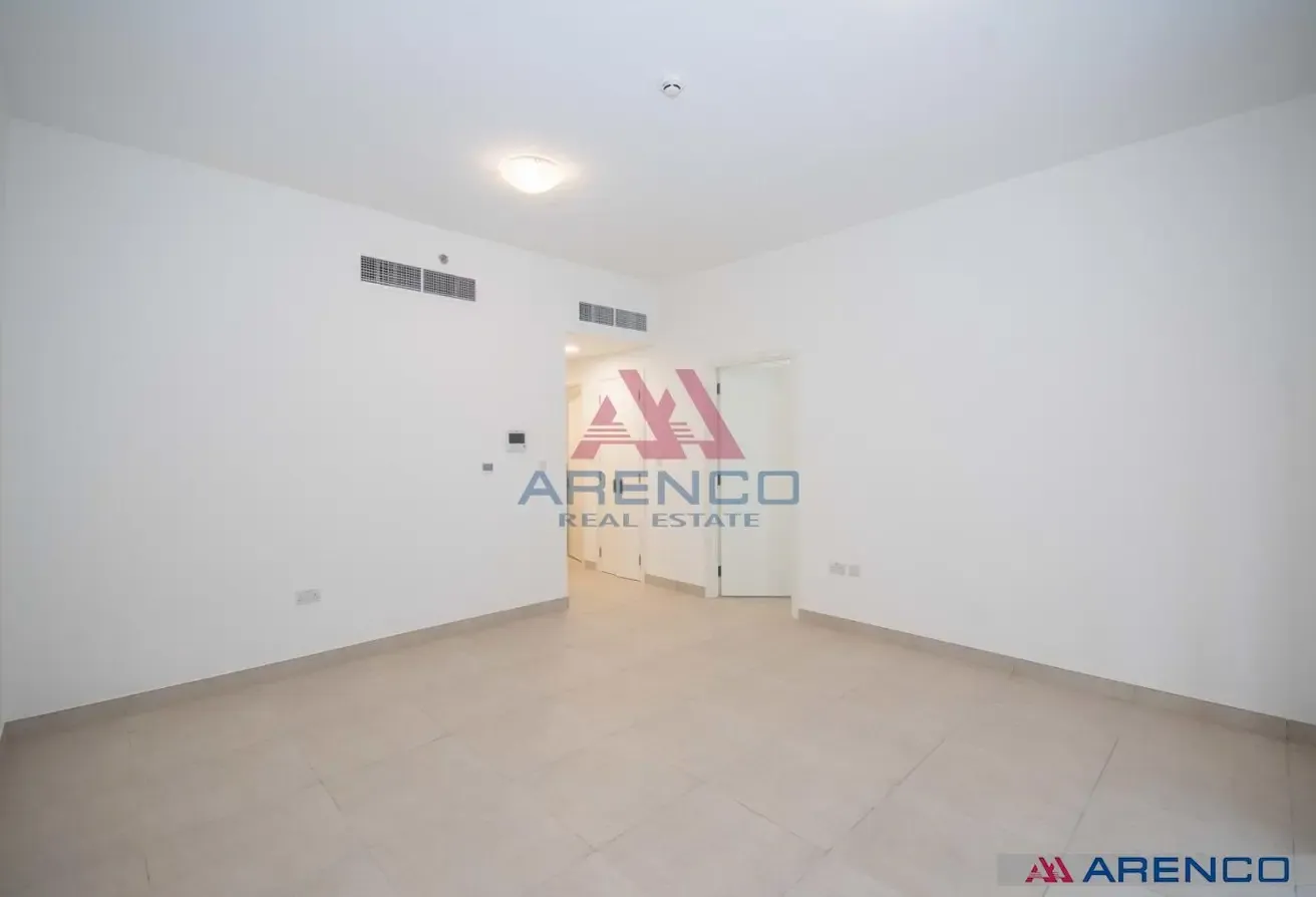 Modern 1BR | Rooftop Pool & Gym | No Commission