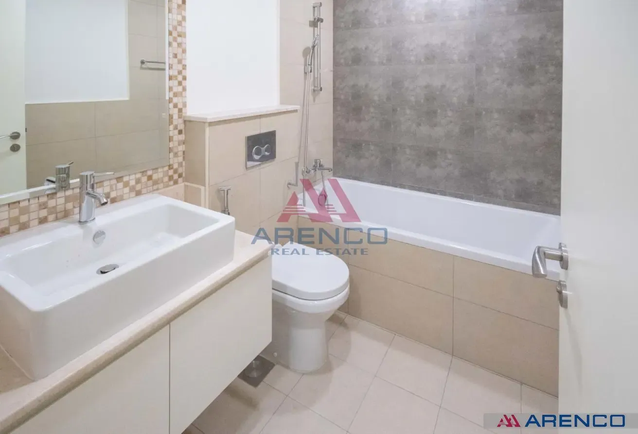1BR Apartment | No Commission | Parking