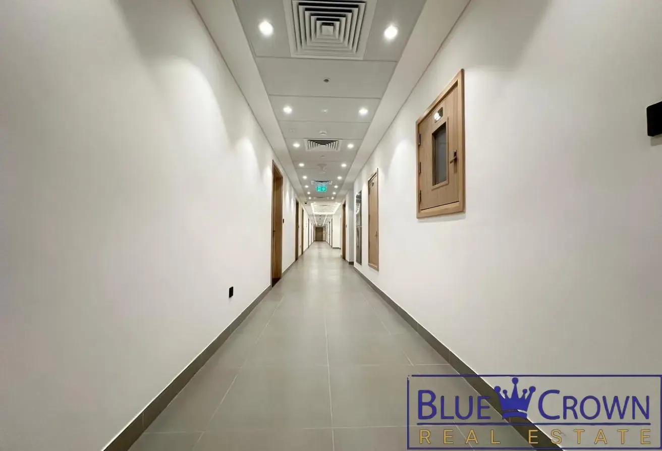 Hot location 1 Minute Walk BURJMAN Metro Prime Loc