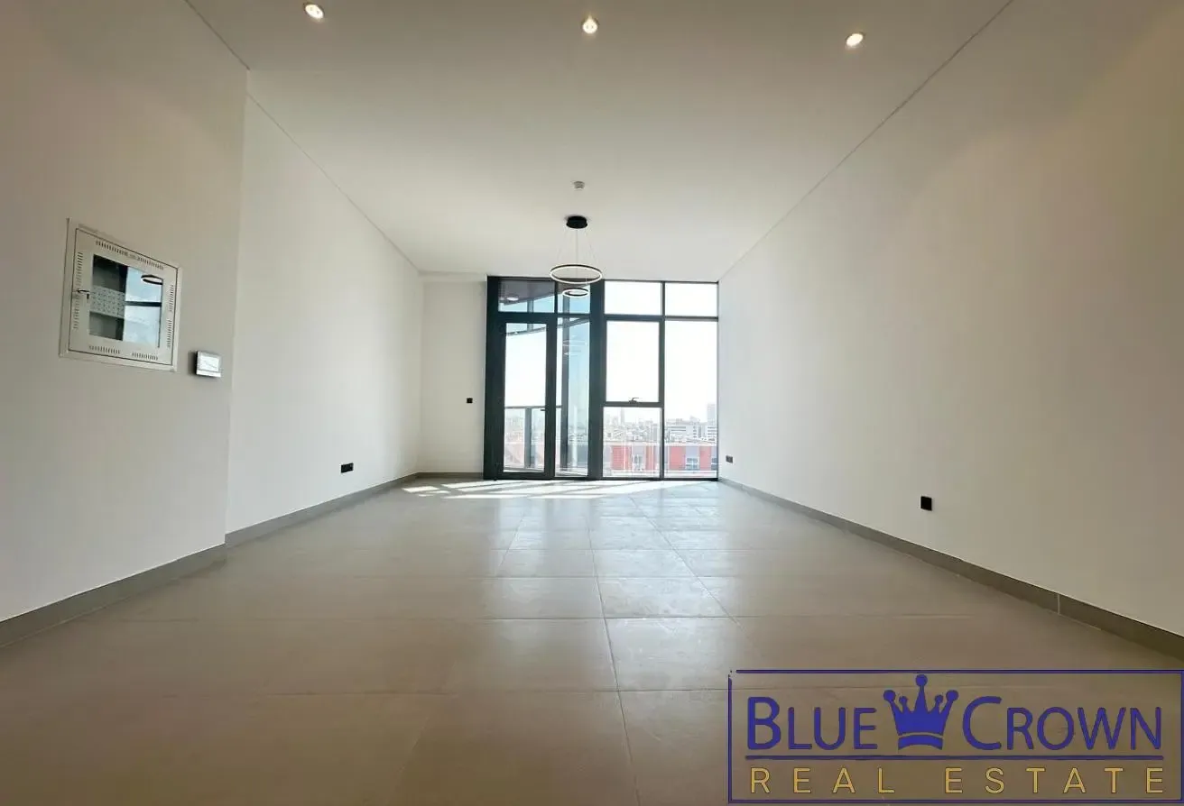 Hot location 1 Minute Walk BURJMAN Metro Prime Loc