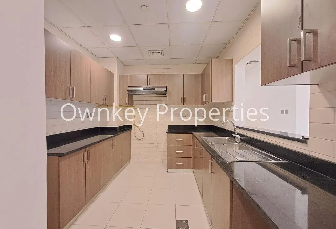2 Bedroom Hall +Maid Room/With Balcony/Close Metro