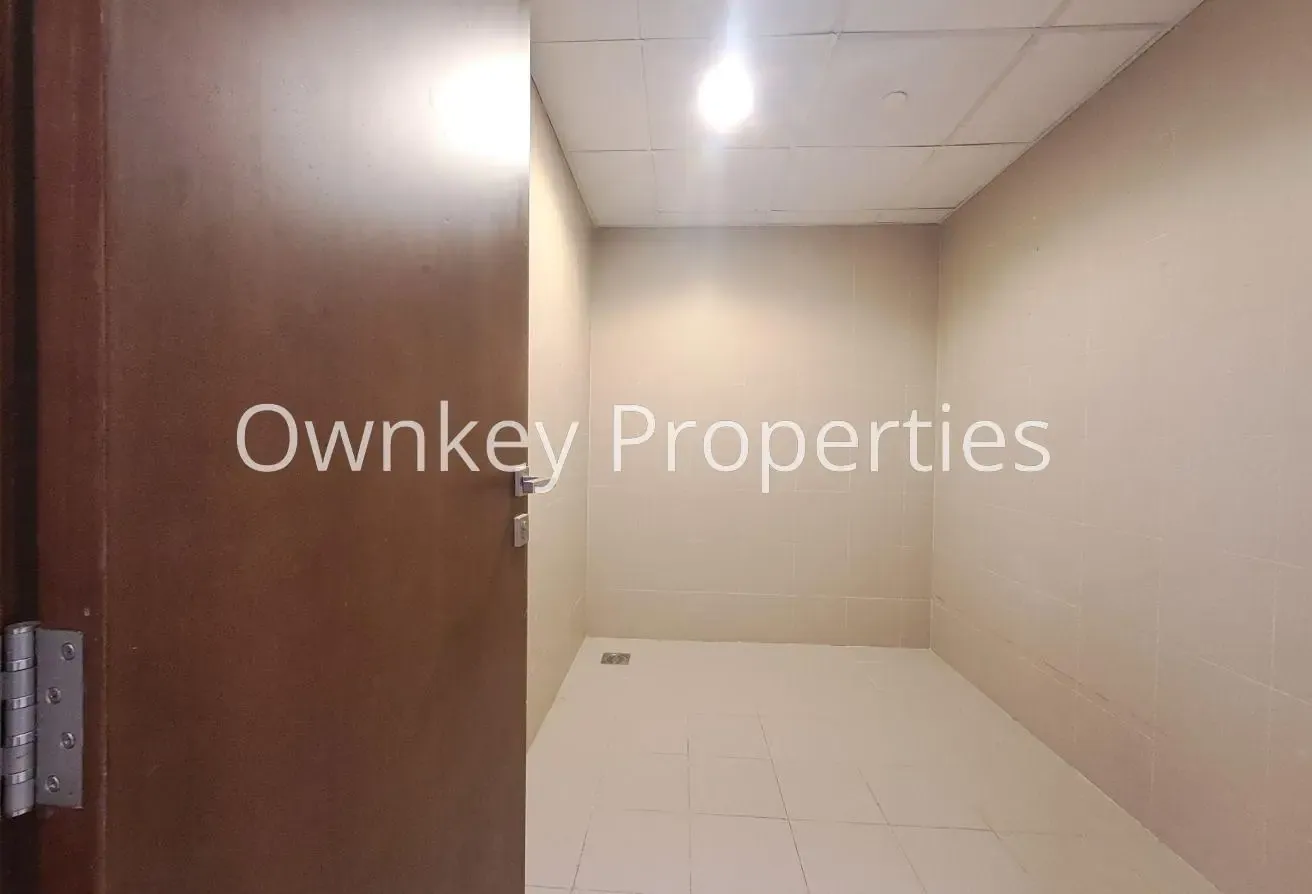 2 Bedroom Hall +Maid Room/With Balcony/Close Metro