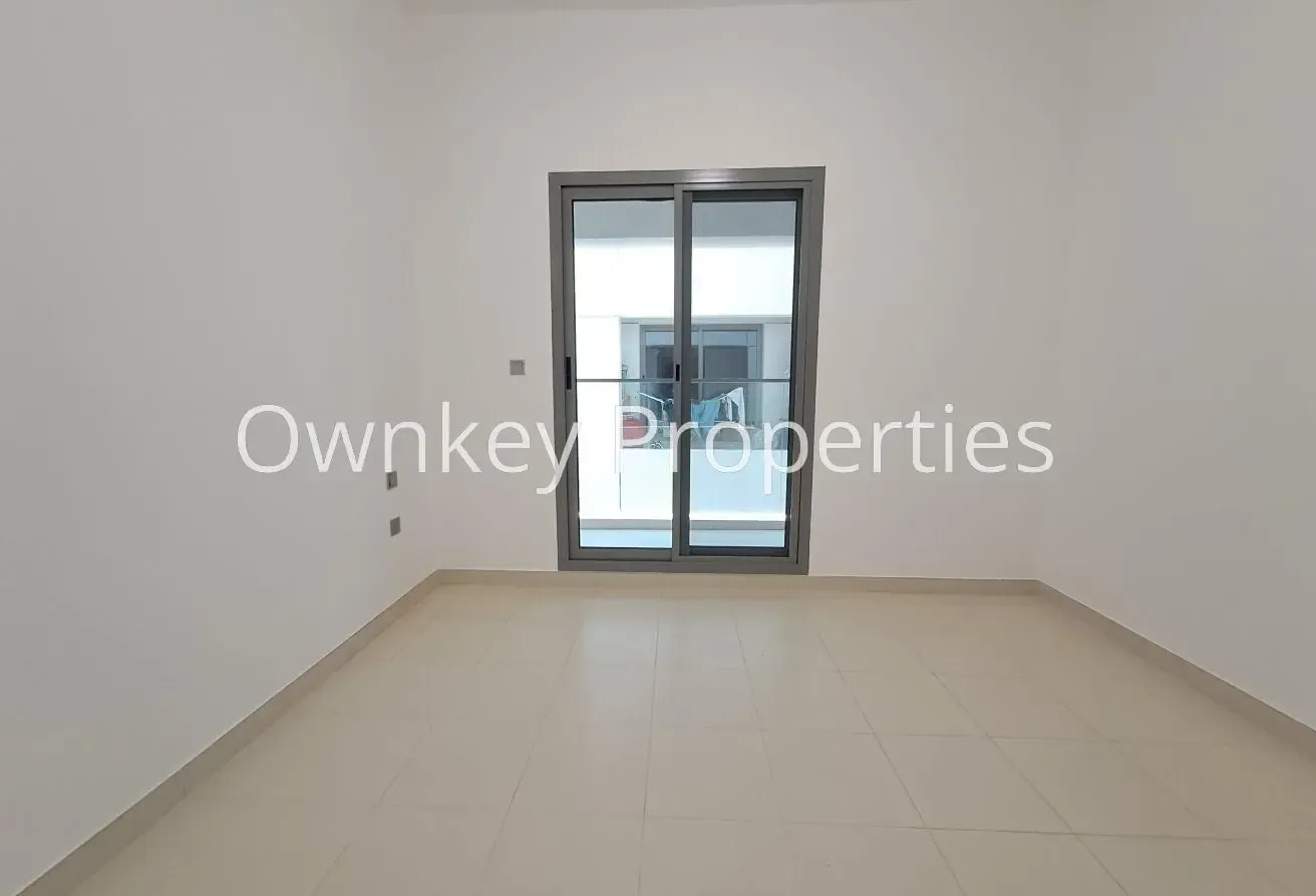 Specious/1 Bedroom Hall/With Balcony/Close Metro