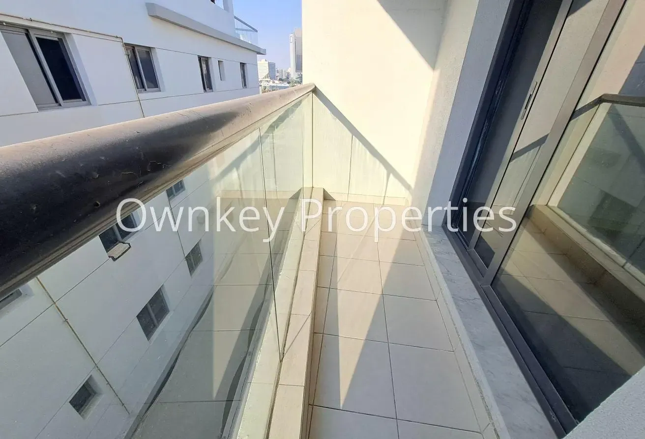 2 Bedroom Hall/With Balcony Close To Burjman