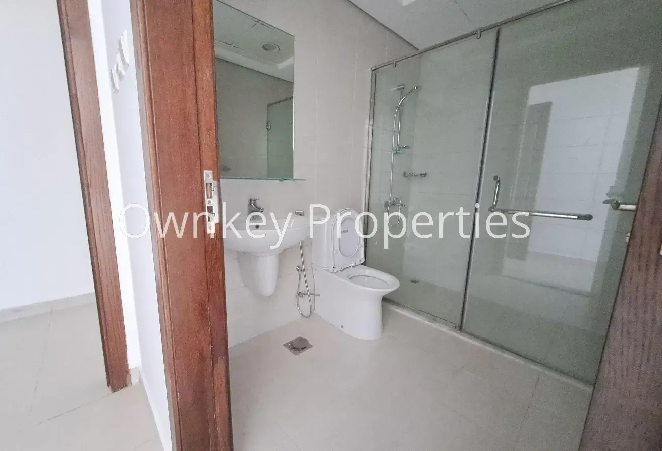 2 Bedroom Hall/With Balcony Close To Burjman