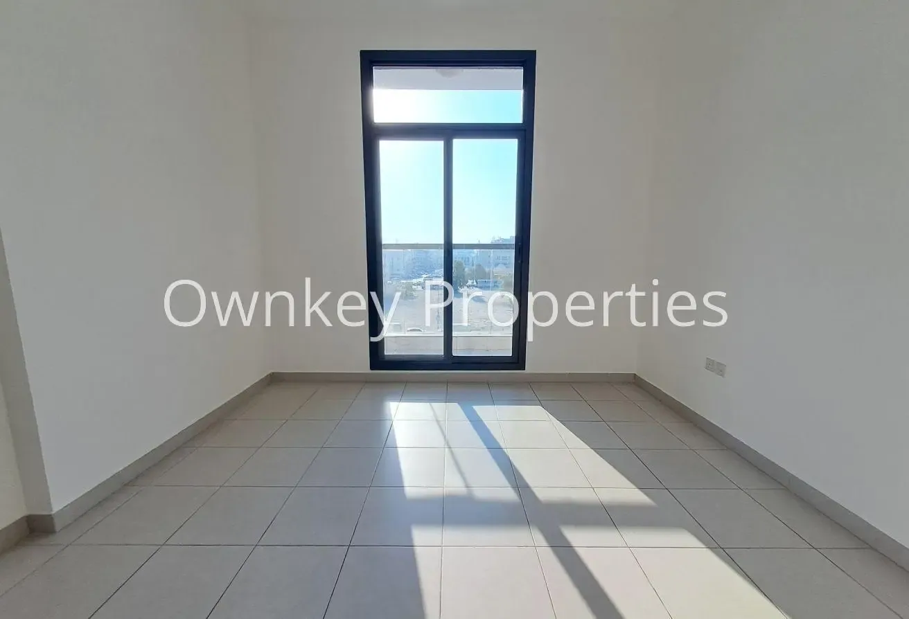 Specious/2BHK With Balcony/Close To Burjman