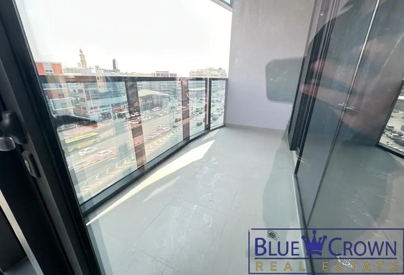 CHILLER FREE | NEAR BURJMAN METRO || HUGE SIZE