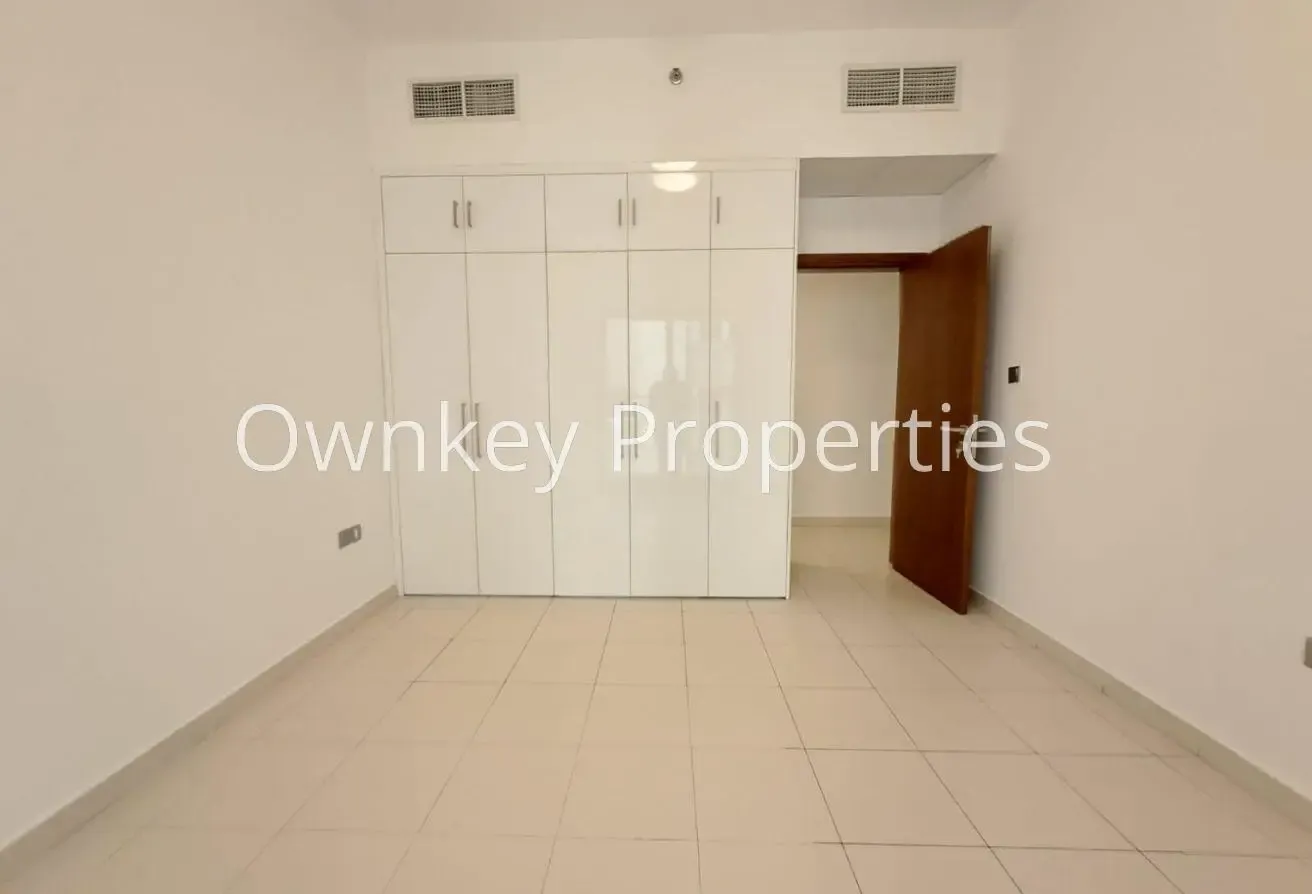 LAVISH 1BHK ONLY 68500 VERY CLOSE TO METRO