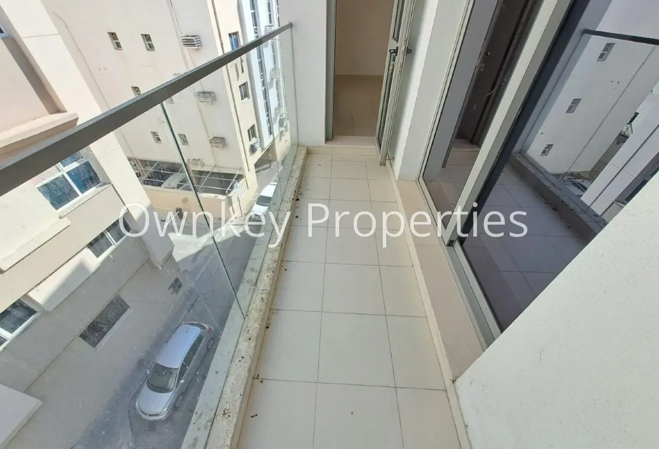 LAVISH 1BHK ONLY 68500 VERY CLOSE TO METRO