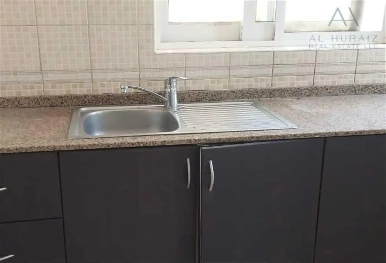 1 BHK FOR RENT AVAILABLE NEAR MUSALLA TOWER