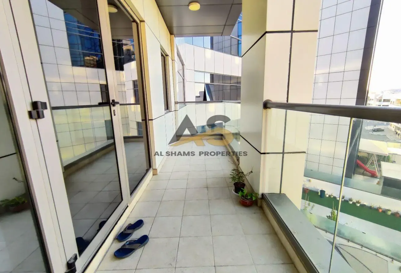 Minutes to Metro | Chiller Free 1 BHk | Balcony