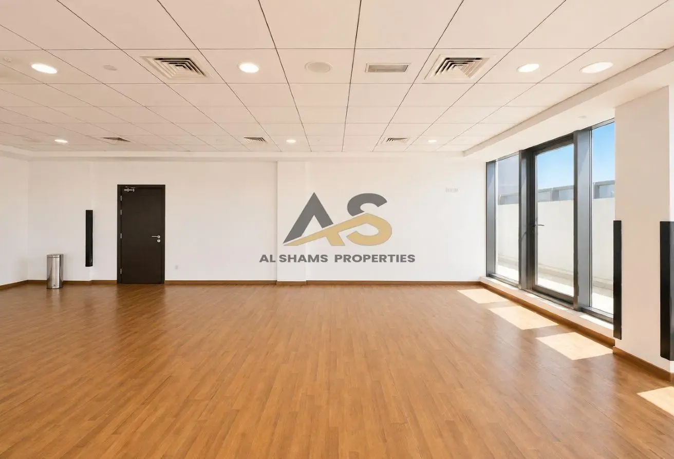 Spacious 1BR | Balcony | Luxury Amenities