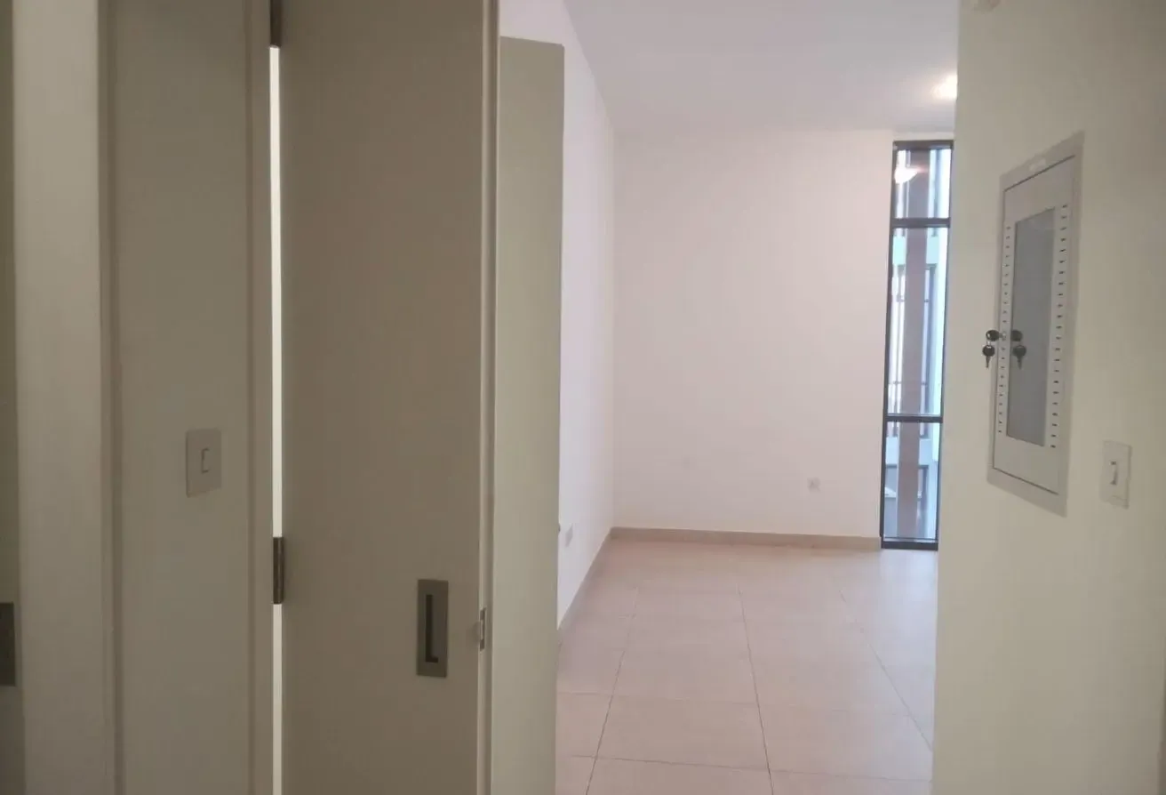 Spacious 1 Bedroom Apartment for Rent in Burjuman