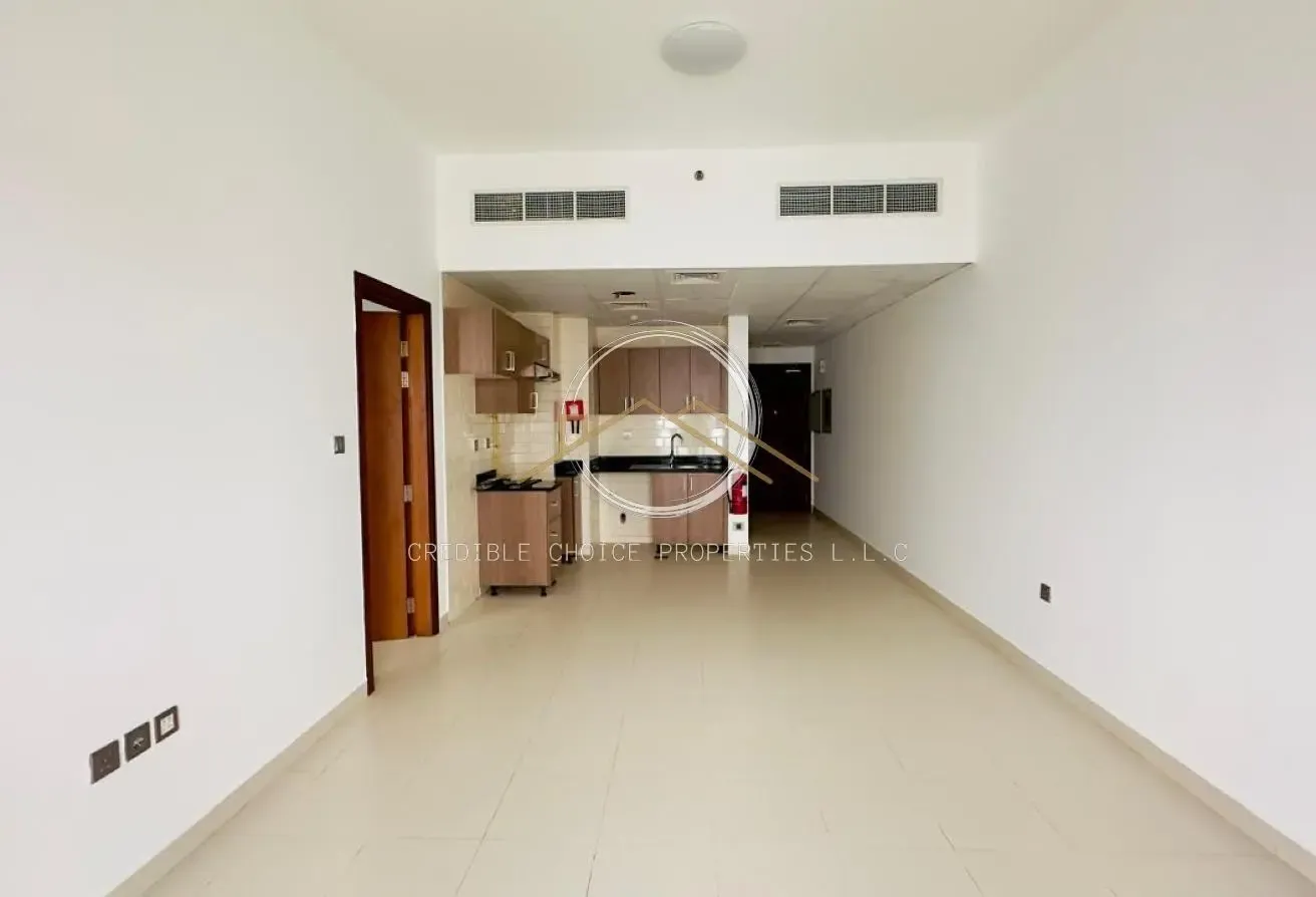 Near metro | Neat and Clean | Only Family