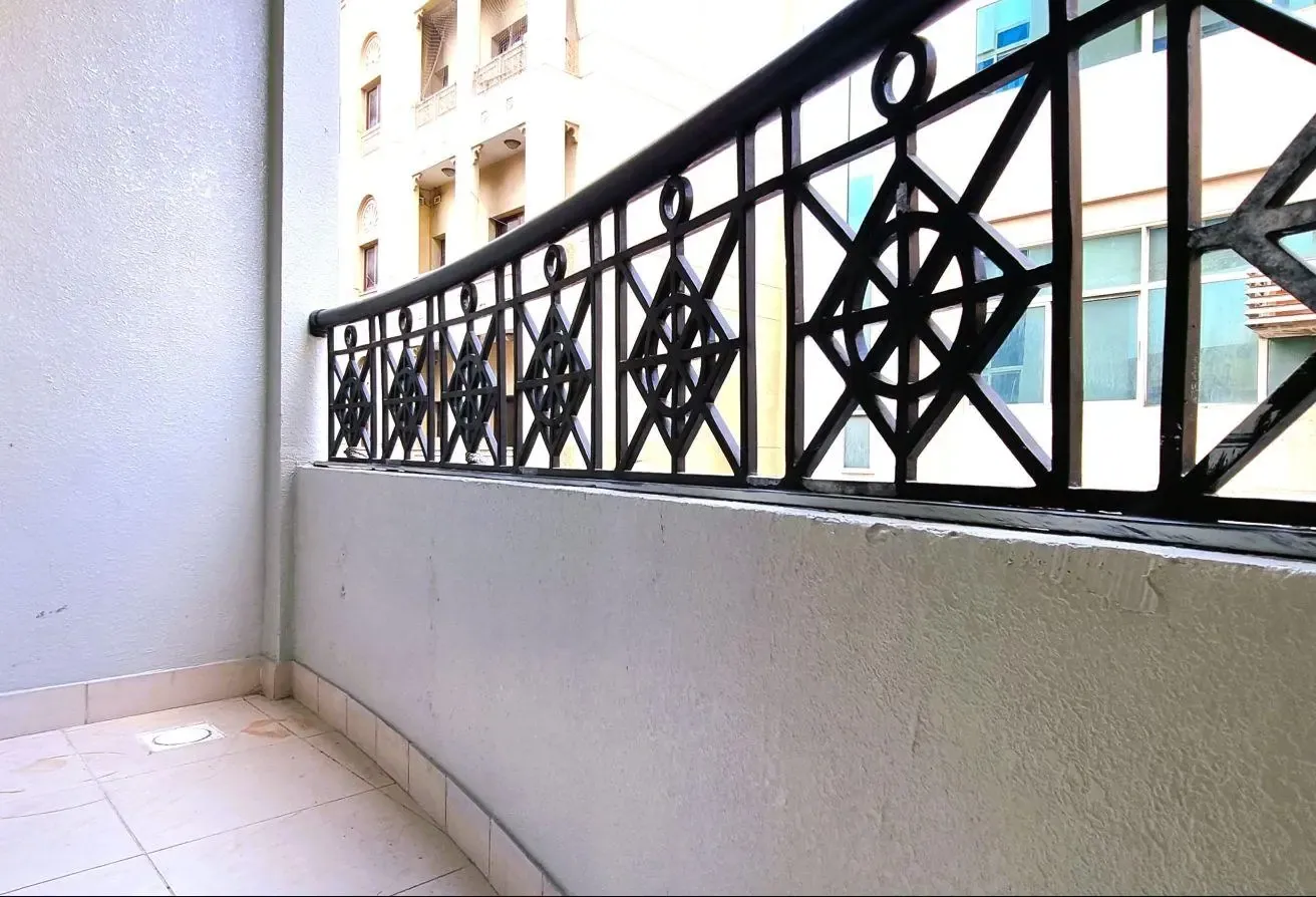 FAMILY 2 BEDROOM-NEAR METRO-SHARAF DG