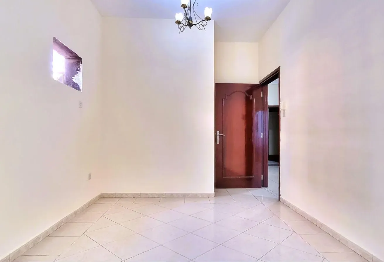 FAMILY 2 BEDROOM-NEAR METRO-SHARAF DG