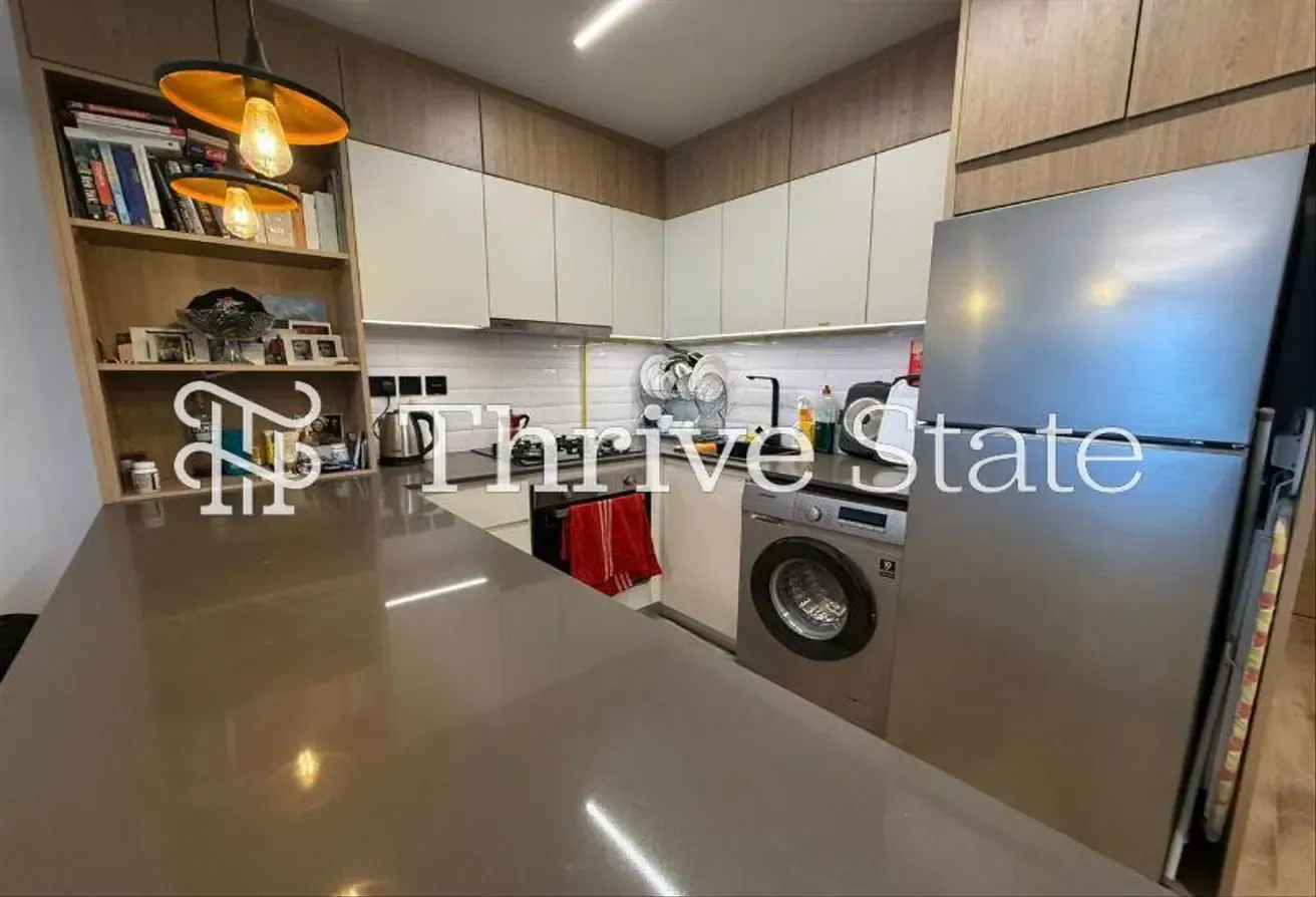 Fully Furnished | Ready to Move | 4 Cheques