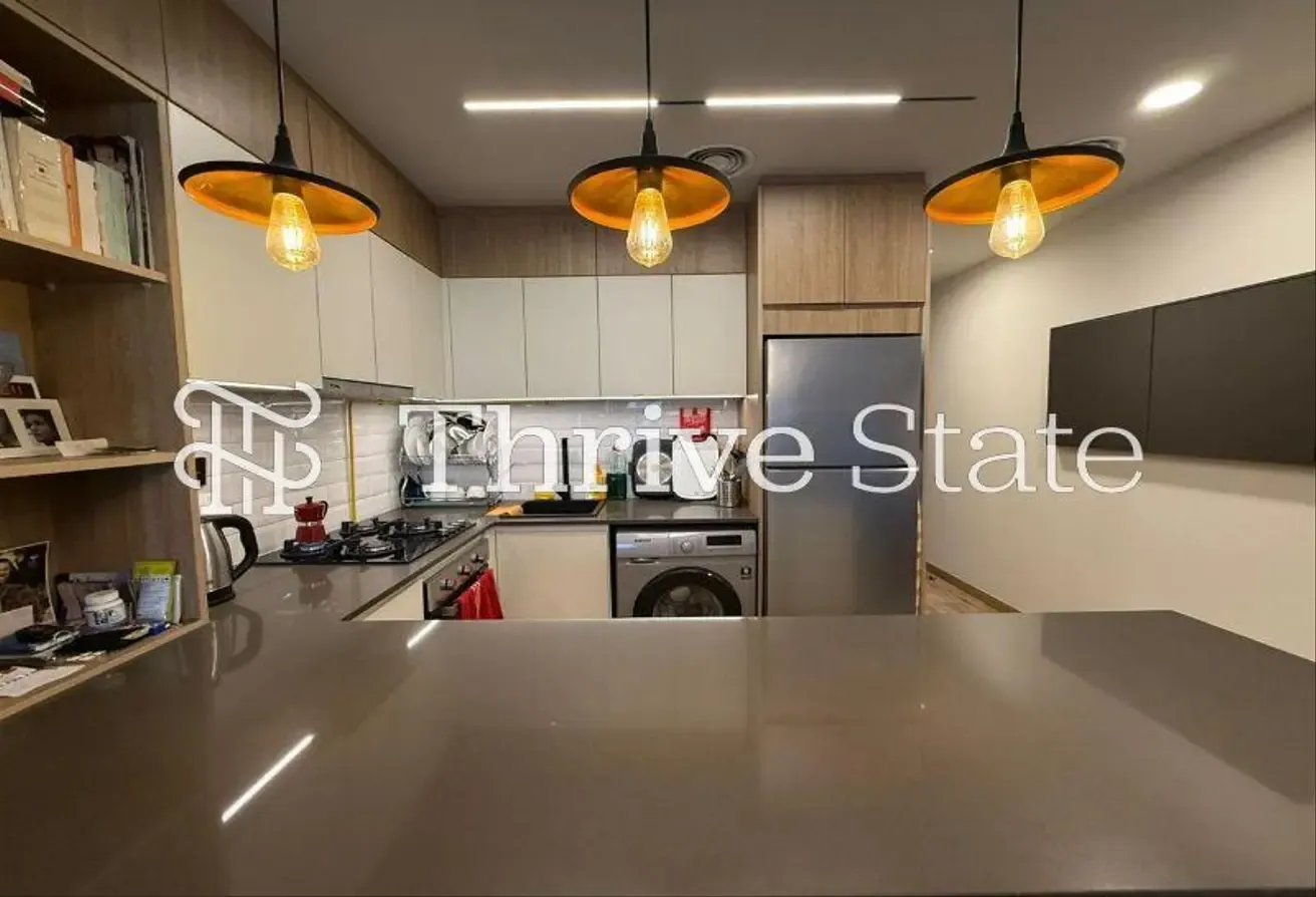 Fully Furnished | Ready to Move | 4 Cheques