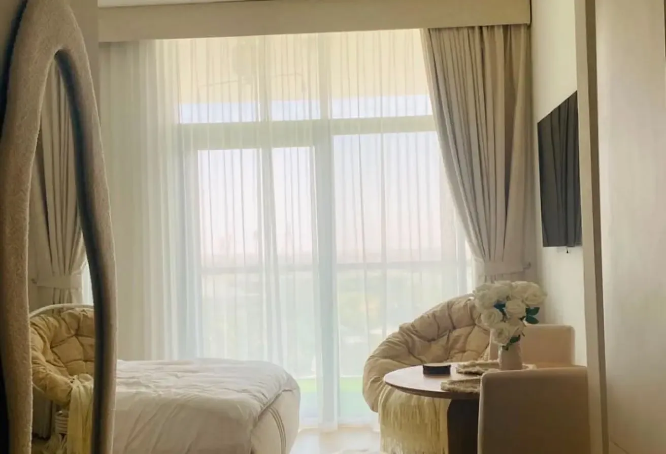 Exclusive Studio For Rent in Golf Panorama